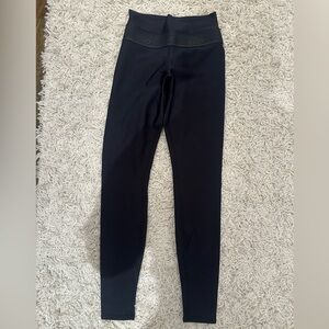 Alo Band Airlift Leggings